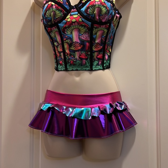 Cheeky micro mini Skirt - Picture 8 of 8